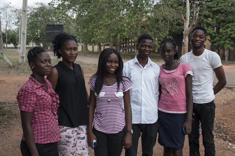 Jovens estrangeiros não acompanhados